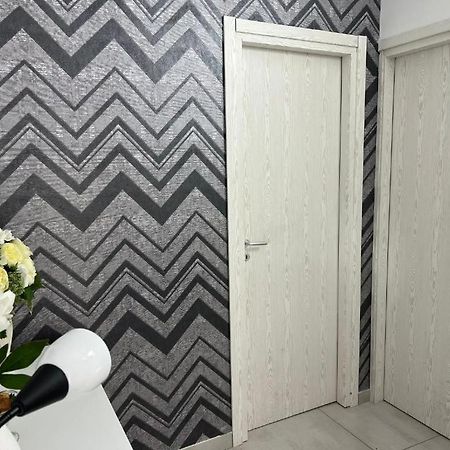Апартаменты Sky House Napoli Экстерьер фото